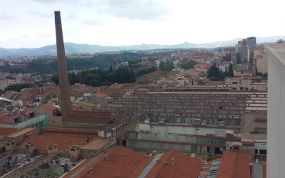 L'Artèxtil, durant l'inici de l'enderroc/ Pau Duran